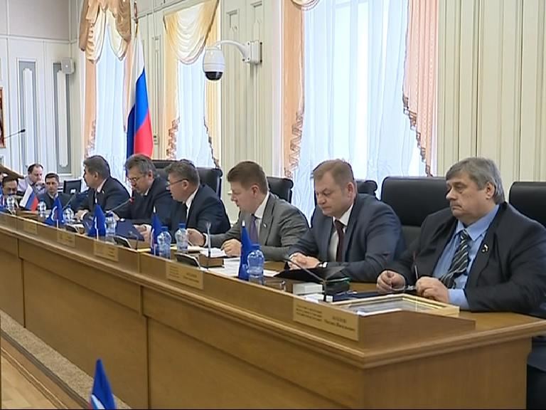 Сегодня депутаты Костромской областной Думы соберутся на первое в весенней сессии общее заседание