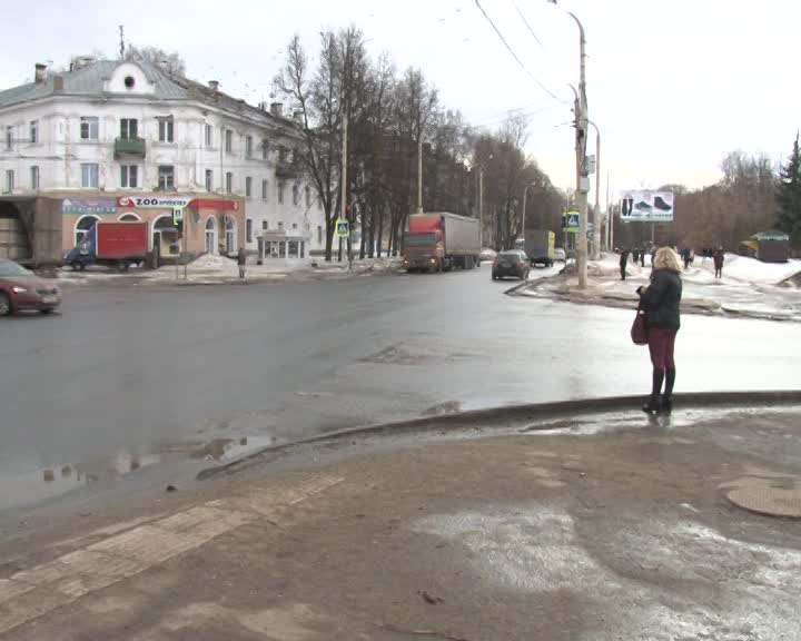 В Костроме на перекрестке улиц Ленина и Пушкина изменят режим работы светофора