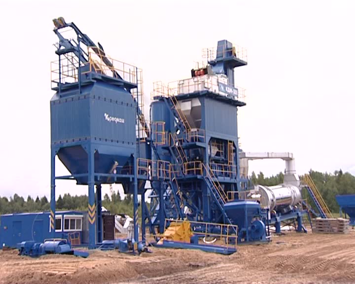 В п. Вохма Костромской области строят новый асфальтобетонный завод