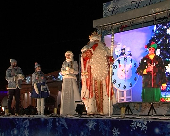 В Костромской области Снегурочка объявила новогодний конкурс

