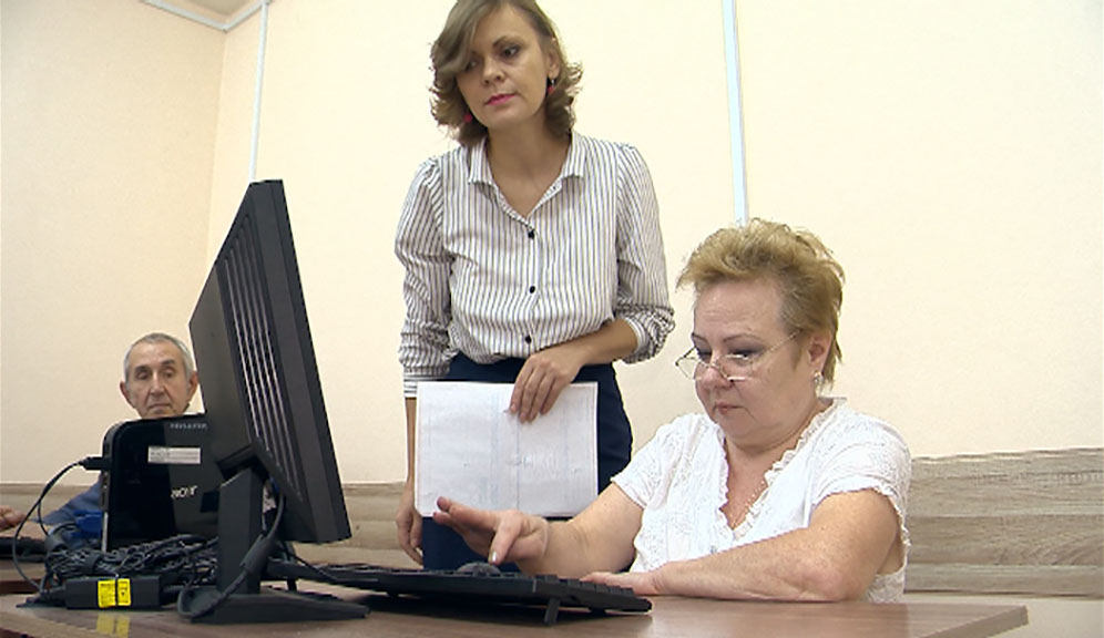 В Костромской области расширен перечень людей старшего поколения, которые могут получить новую профессию или повысить квалификацию. Теперь это можно сделать бесплатно с 50 лет

