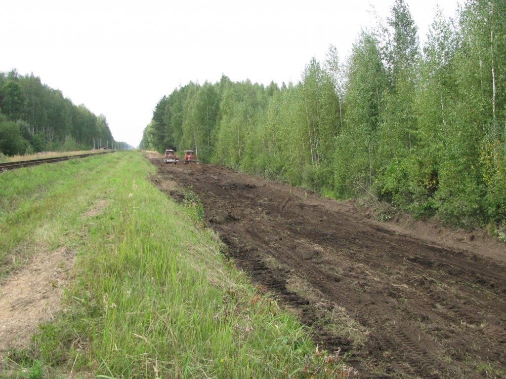 Опашка противопожарной полосы