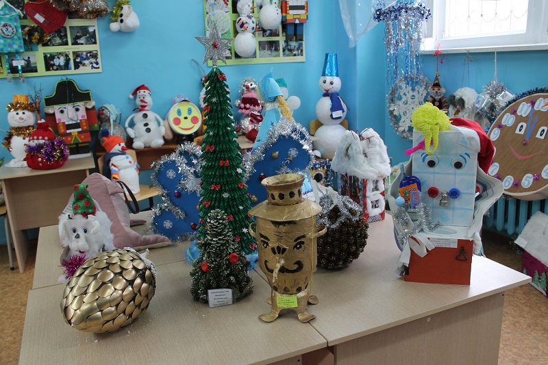 Костромичам советуют подождать еще пару дней до покупки новогодней елки
