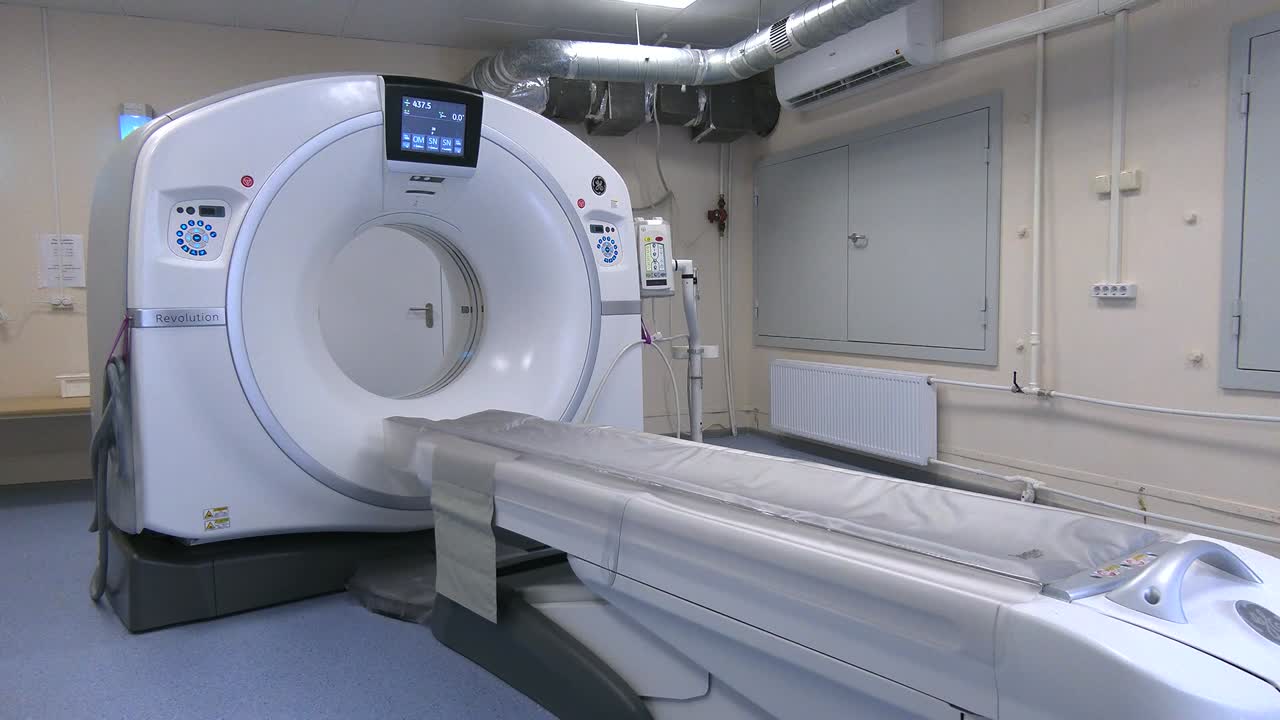 В областной детской больнице начал работу новый компьютерный томограф