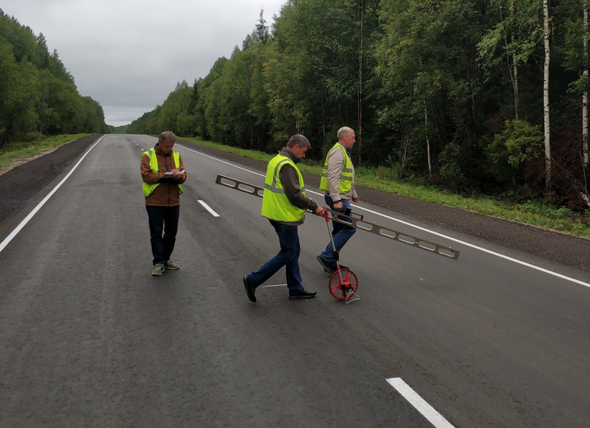 В рамках Нацпроекта «Безопасные качественные дороги» Костромская область приняла в эксплуатацию ещё три дорожных объекта