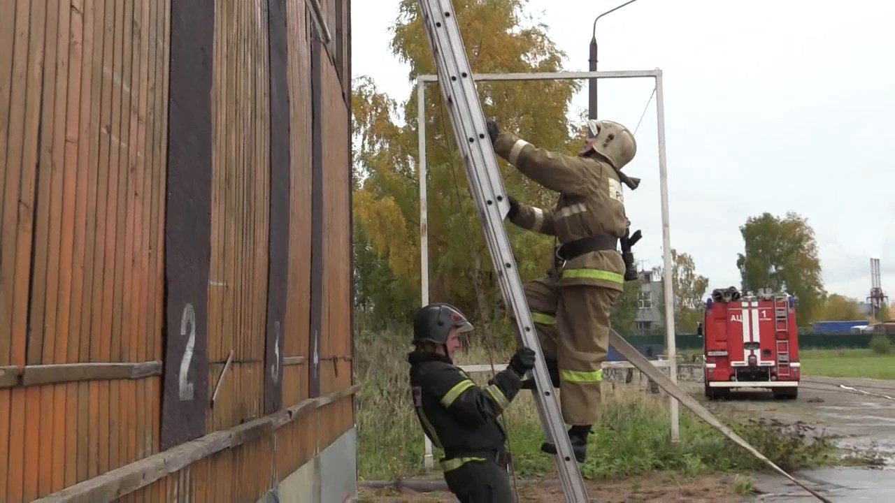 В Костроме определили лучших пожарных региона
