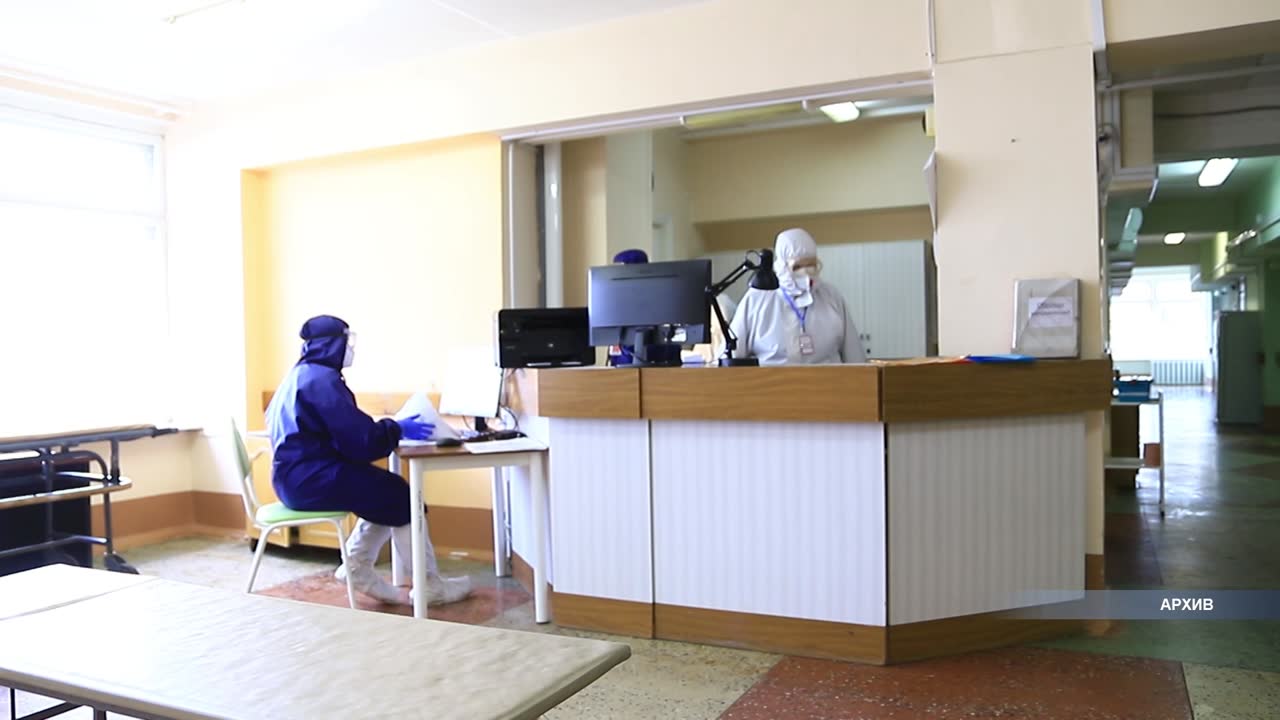 В больницах Костромской области разворачивают дополнительные койки в красных зонах