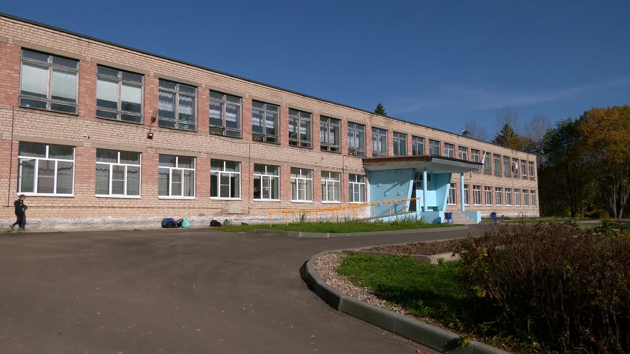В иконниковской школе Красносельского района открылась «Точка роста».