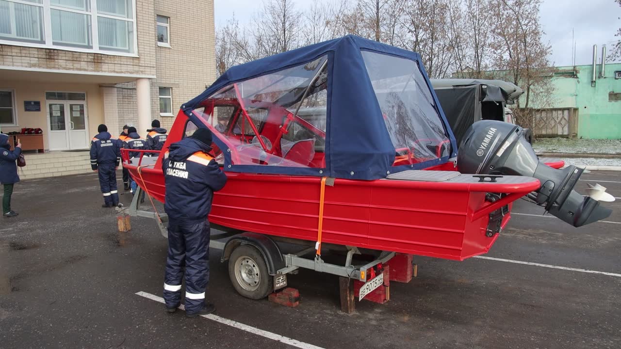На вооружение спасателей Костромской области поступило новое оборудование