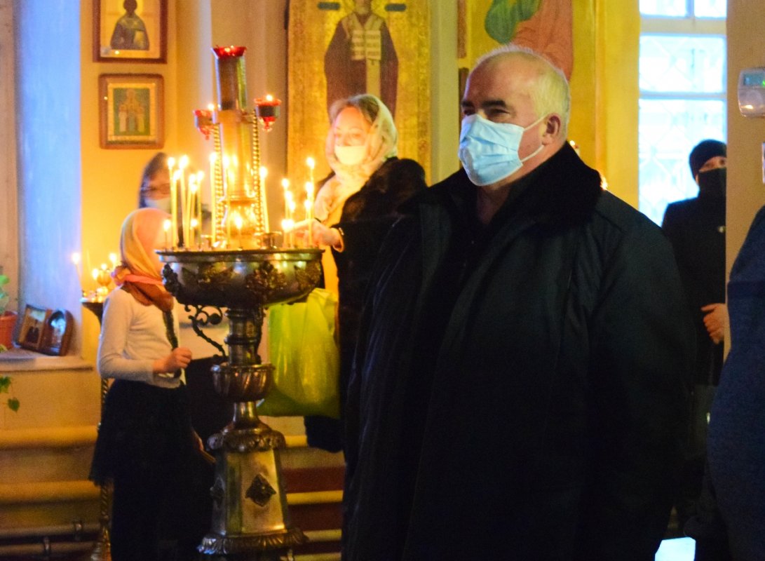 Губернатор Сергей Ситников поздравил костромичей с Рождеством