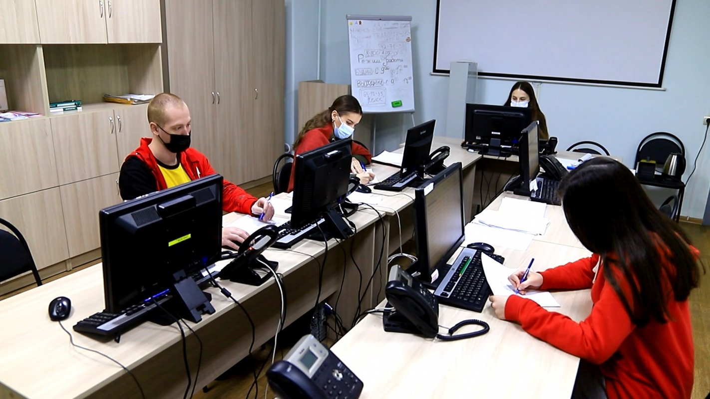 В Костромской области через единый колл-центр по коронавирусу можно вызвать на дом врача