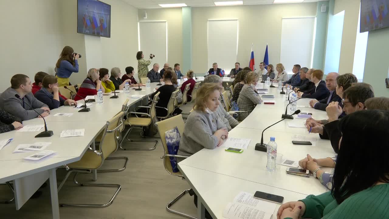 Сегодня в Костромском государственном университете состоялся «круглый стол», темой которого стала Донбасская трагедия