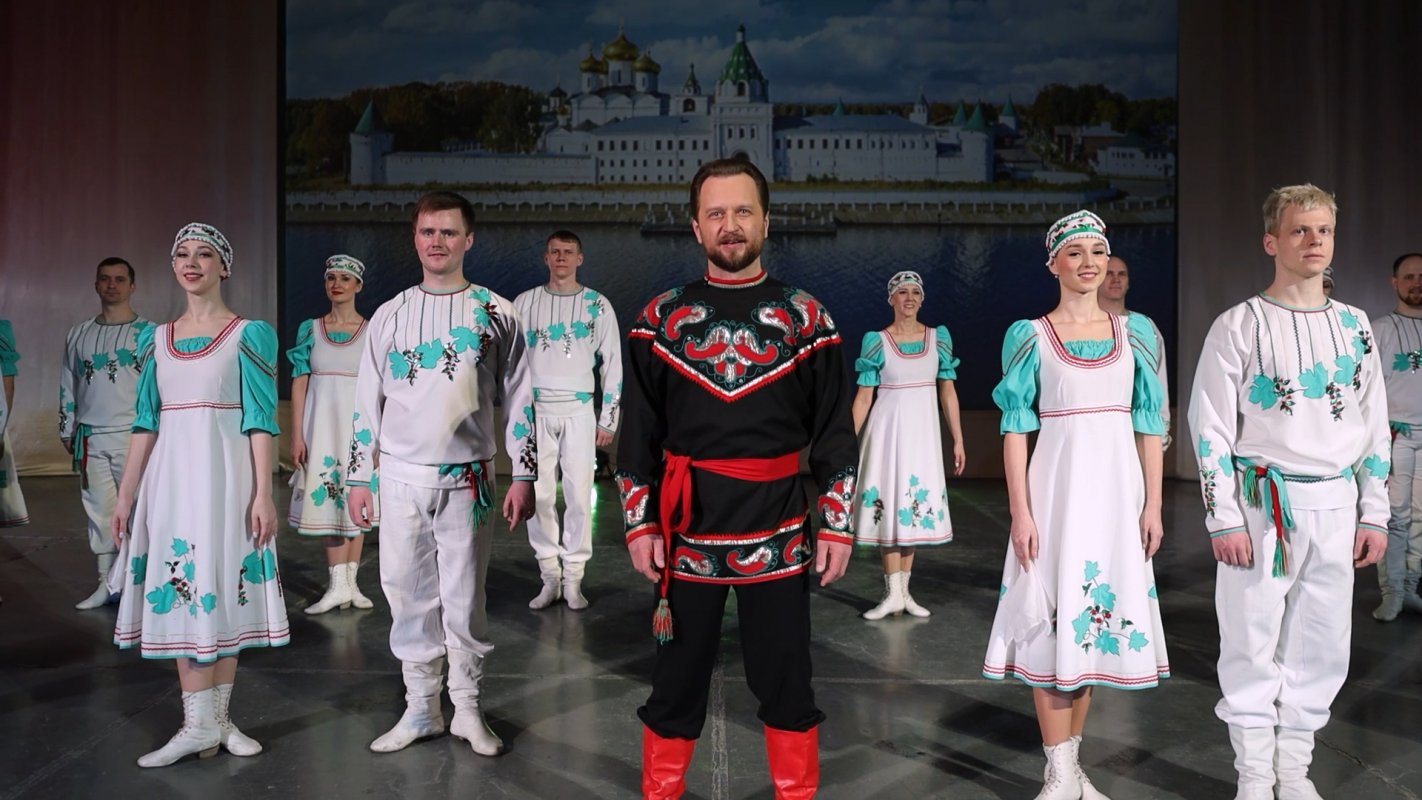 Костромичи присоединились к танцевальному марафону в поддержку российской армии