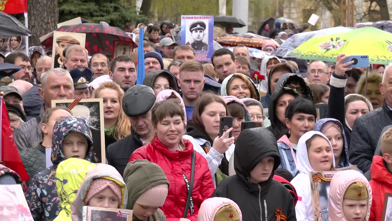 Сегодня в Костроме у мемориала «Вечный огонь» прошла Вахта Памяти и лития по погибшим в Великой Отечественной