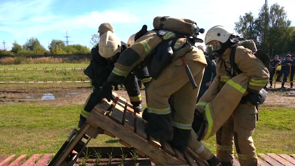 В Костромской области соревновались пожарные