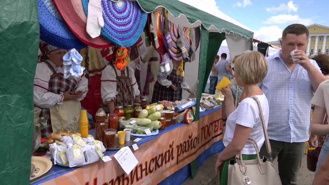 В Костроме на Фестивале «Дорогами народных традиций» свои возможности представил Шарьинский район