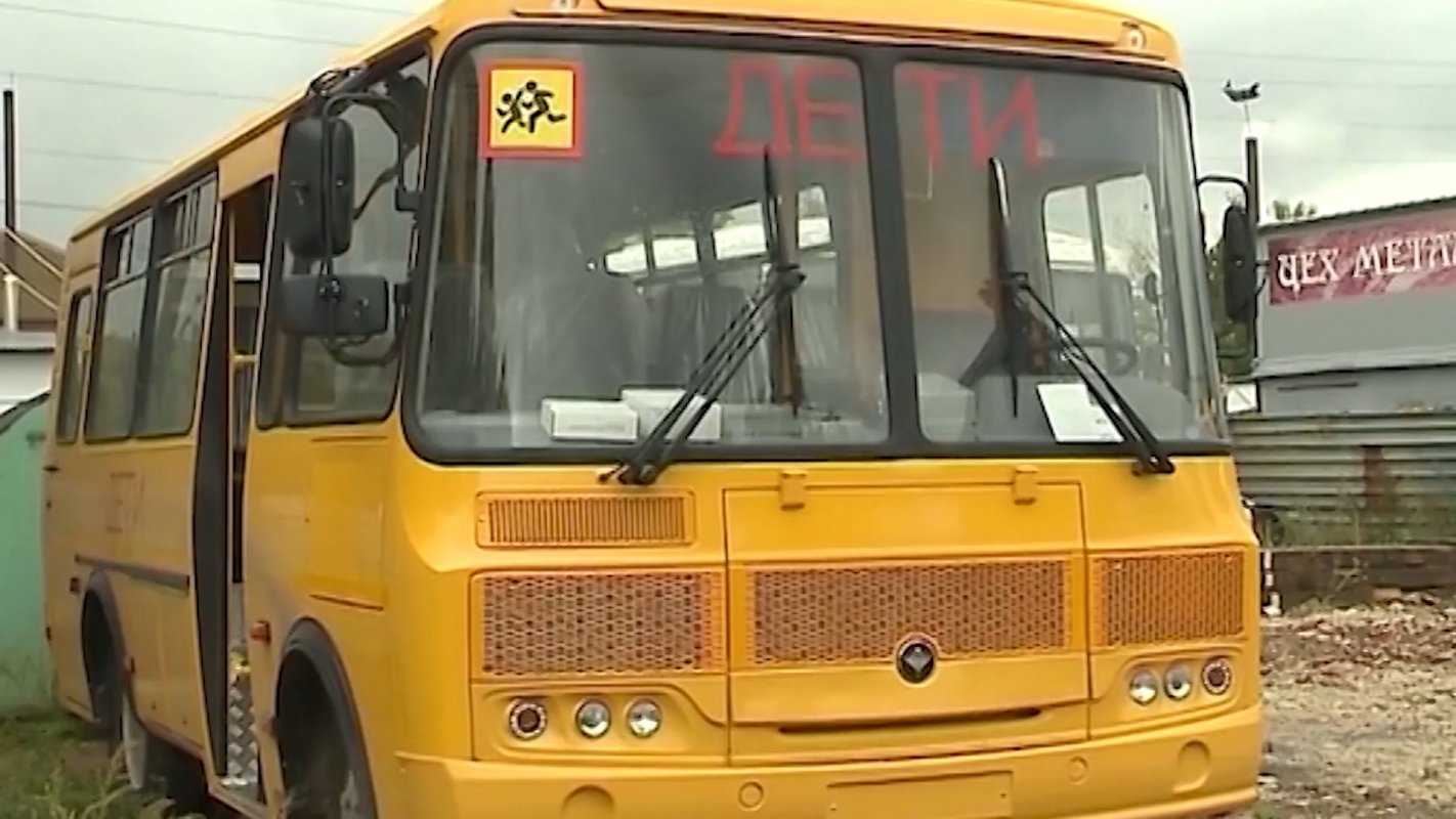 Костромская область приобретет 31 школьный автобус и 12 автомобилей «скорой помощи»
