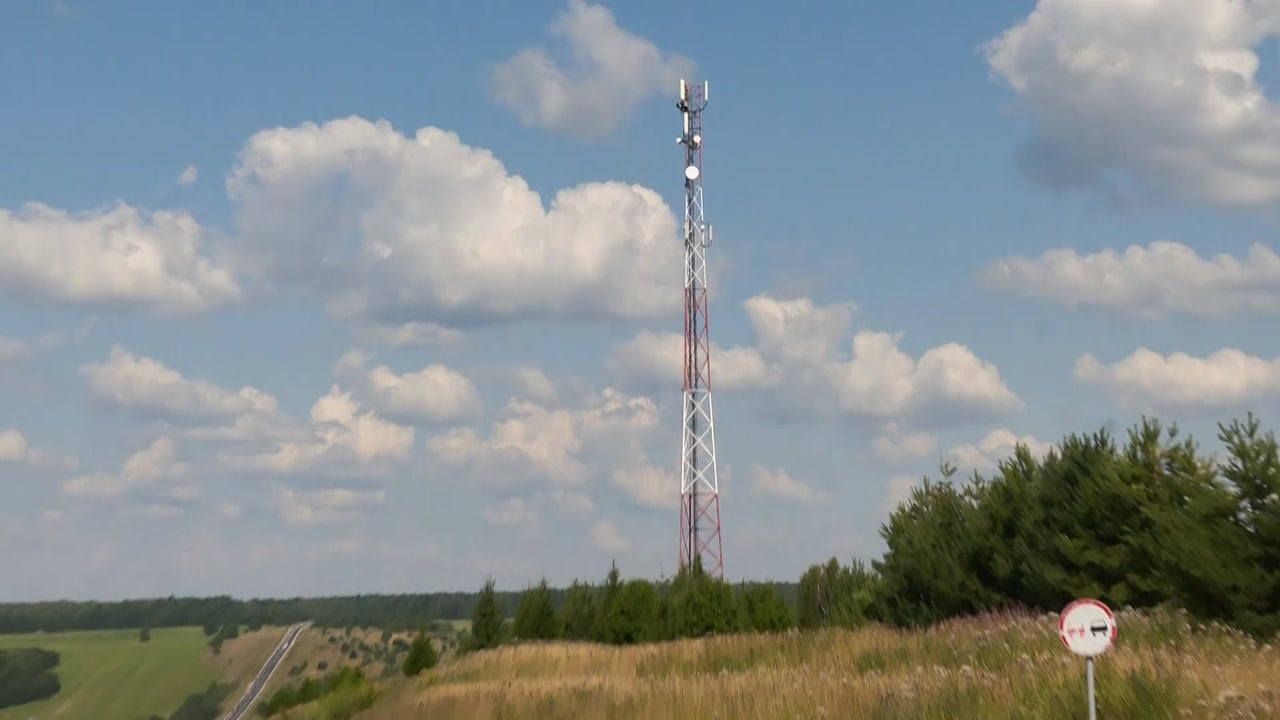 В Костромской области специалисты Tele2 модернизируют базовые станции мобильной связи