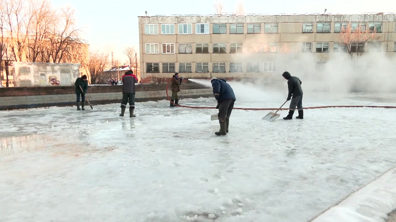 Этой зимой в Костроме оборудуют 16 ледовых площадок