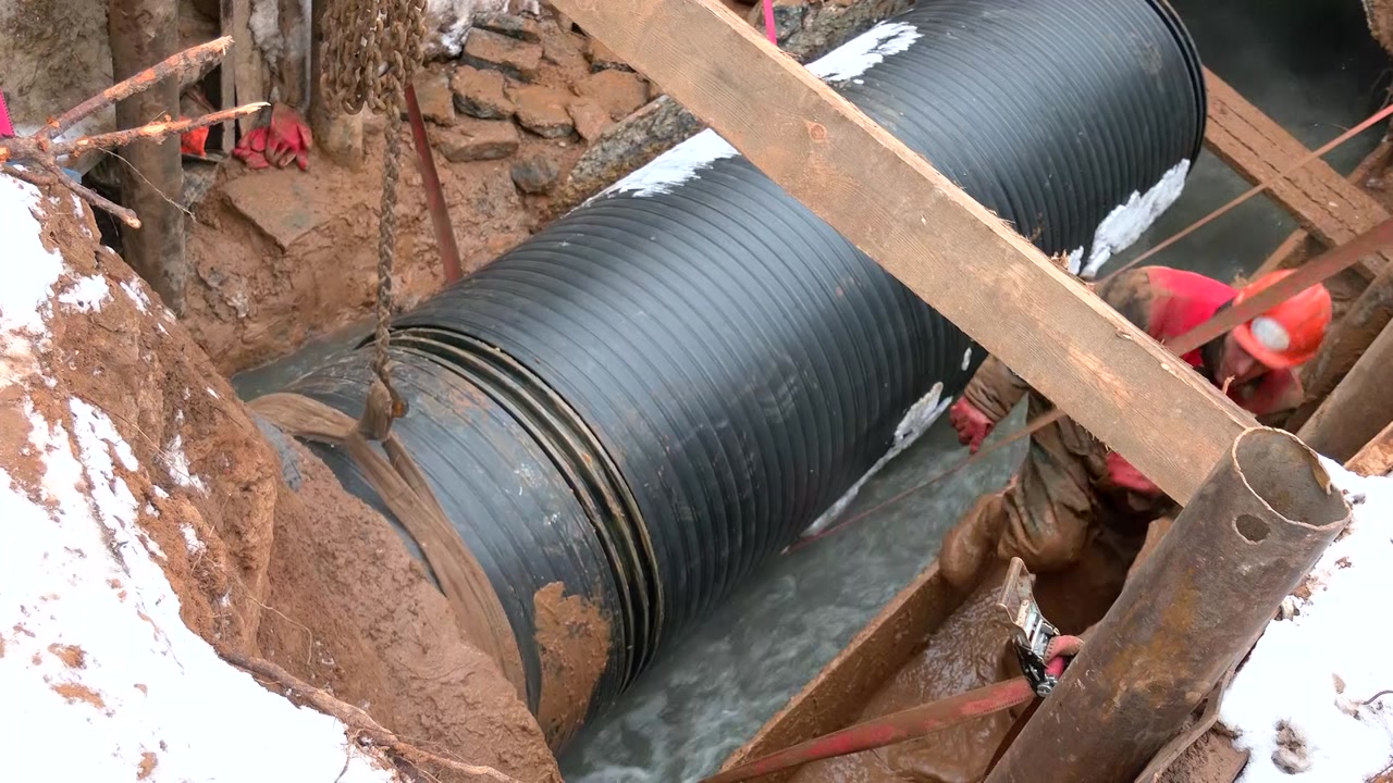 В Костроме начался масштабный ремонт  канализационного коллектора