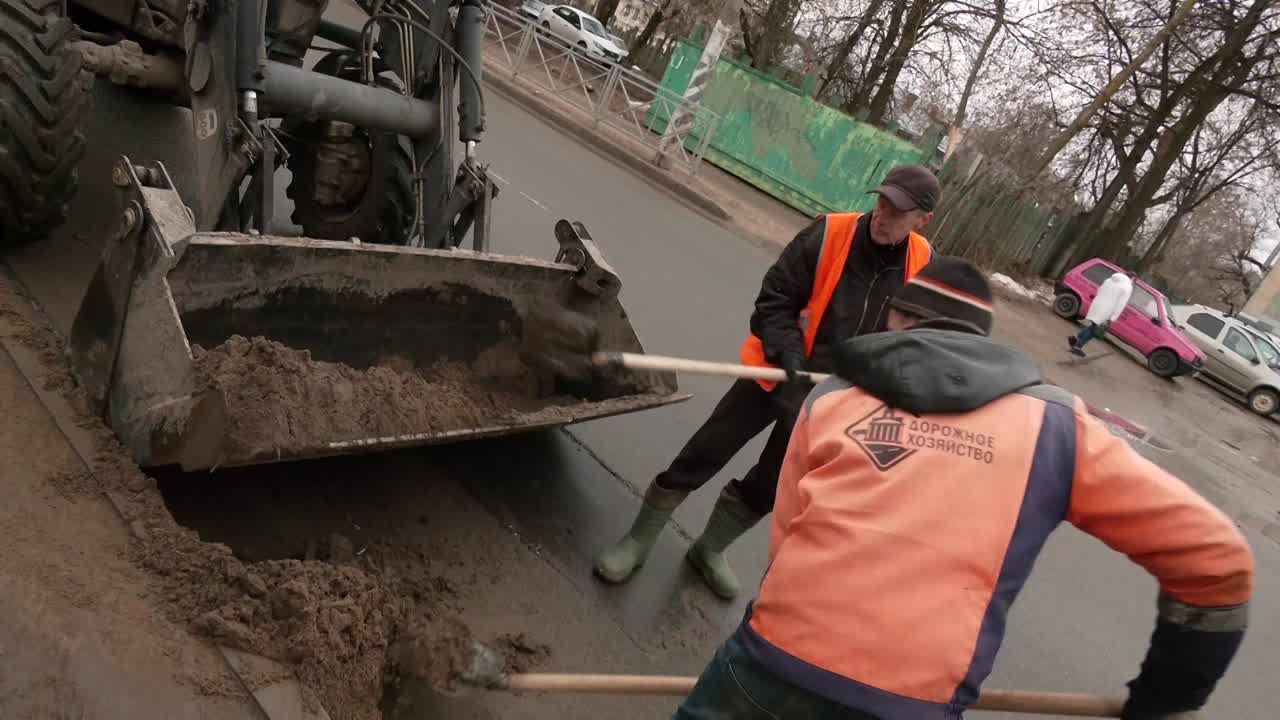 В Костроме стартовал весенний месячник по санитарной уборке