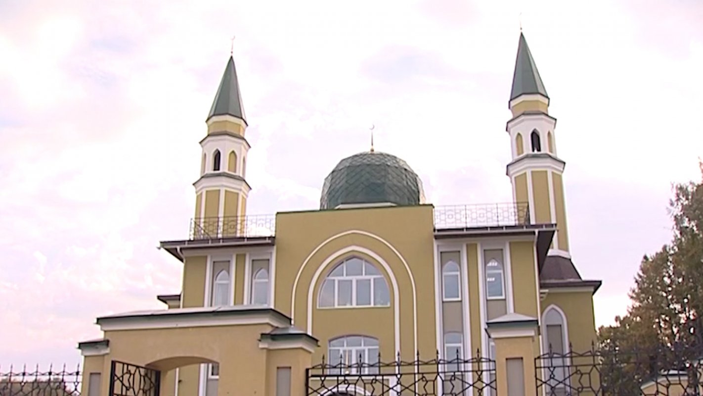 В Костромской мечети прошла праздничная служба