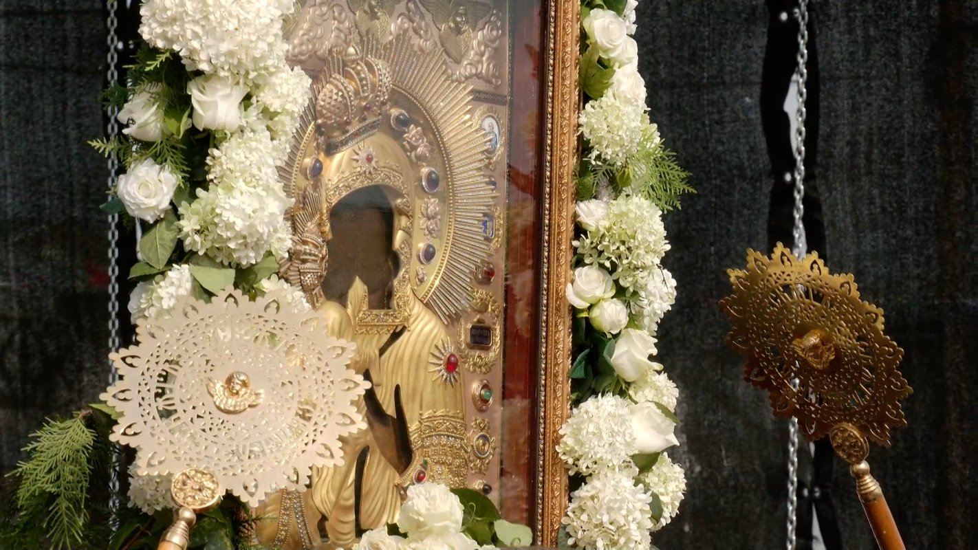 День явления Феодоровской иконы Божьей Матери