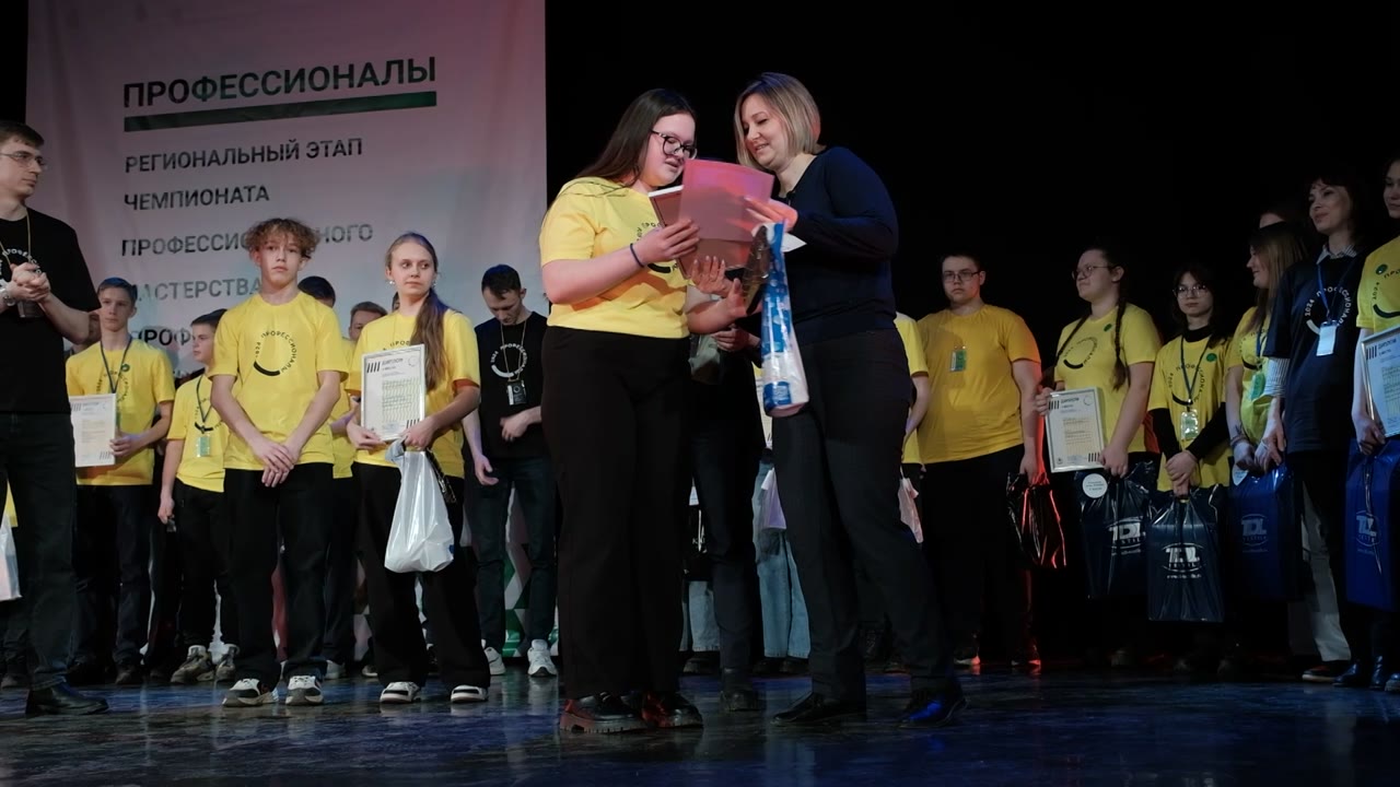 В Костроме наградили победителей Чемпионата профмастерства «Профессионалы-2024»