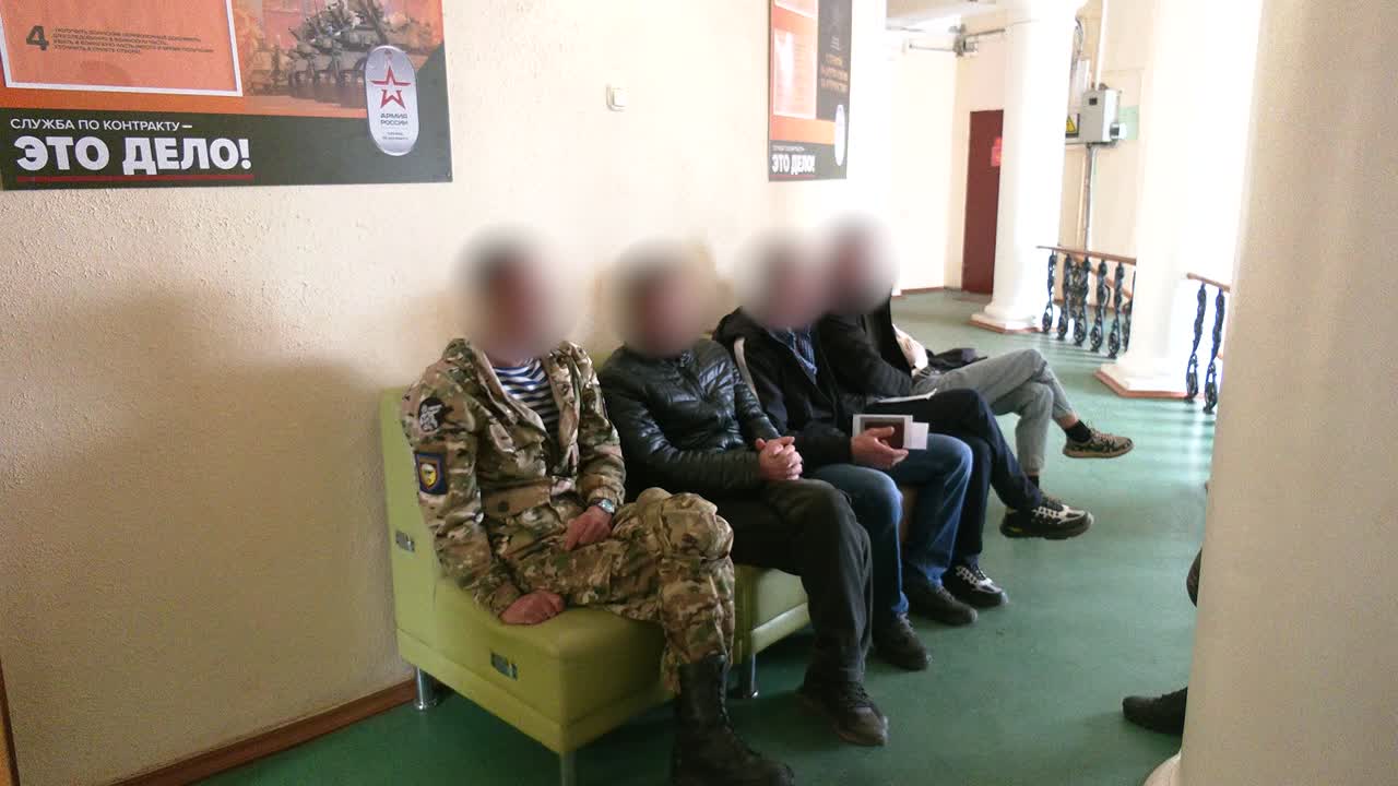 С начала года порядка 500 жителей Костромской области выбрали воинскую службу по контракту