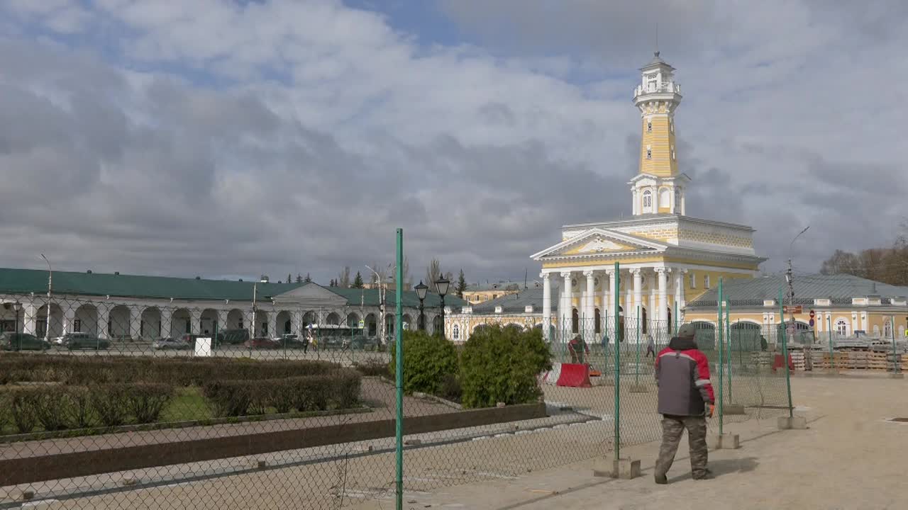 В Костроме работы на Сусанинской площади планируют закончить ко Дню города
