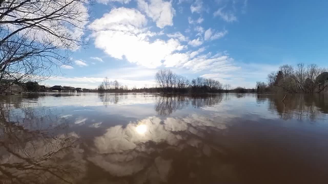 В Костромской области уровень воды в реках приходит в норму