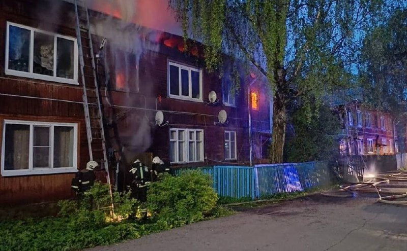 Костромской губернатор отметил оперативную работу экстренных служб по оказанию помощи жителям во время пожара