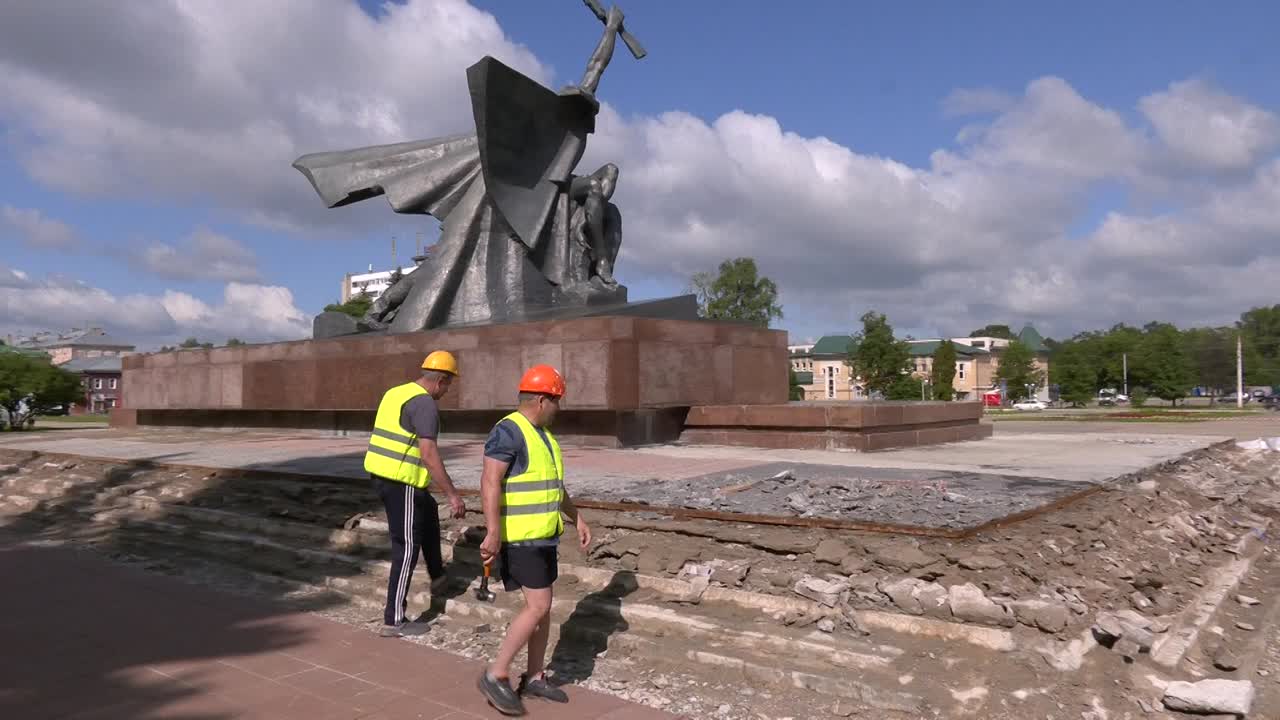 В Костроме приступили к масштабному ремонту Монумента Славы | ТРК «Русь»