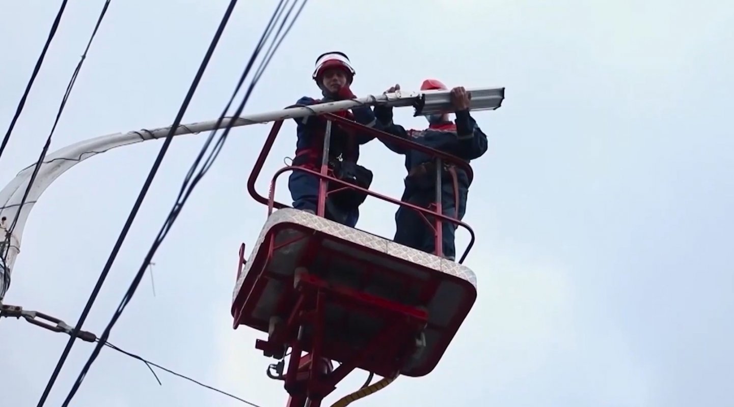 В Парфеньево модернизируют уличное освещение