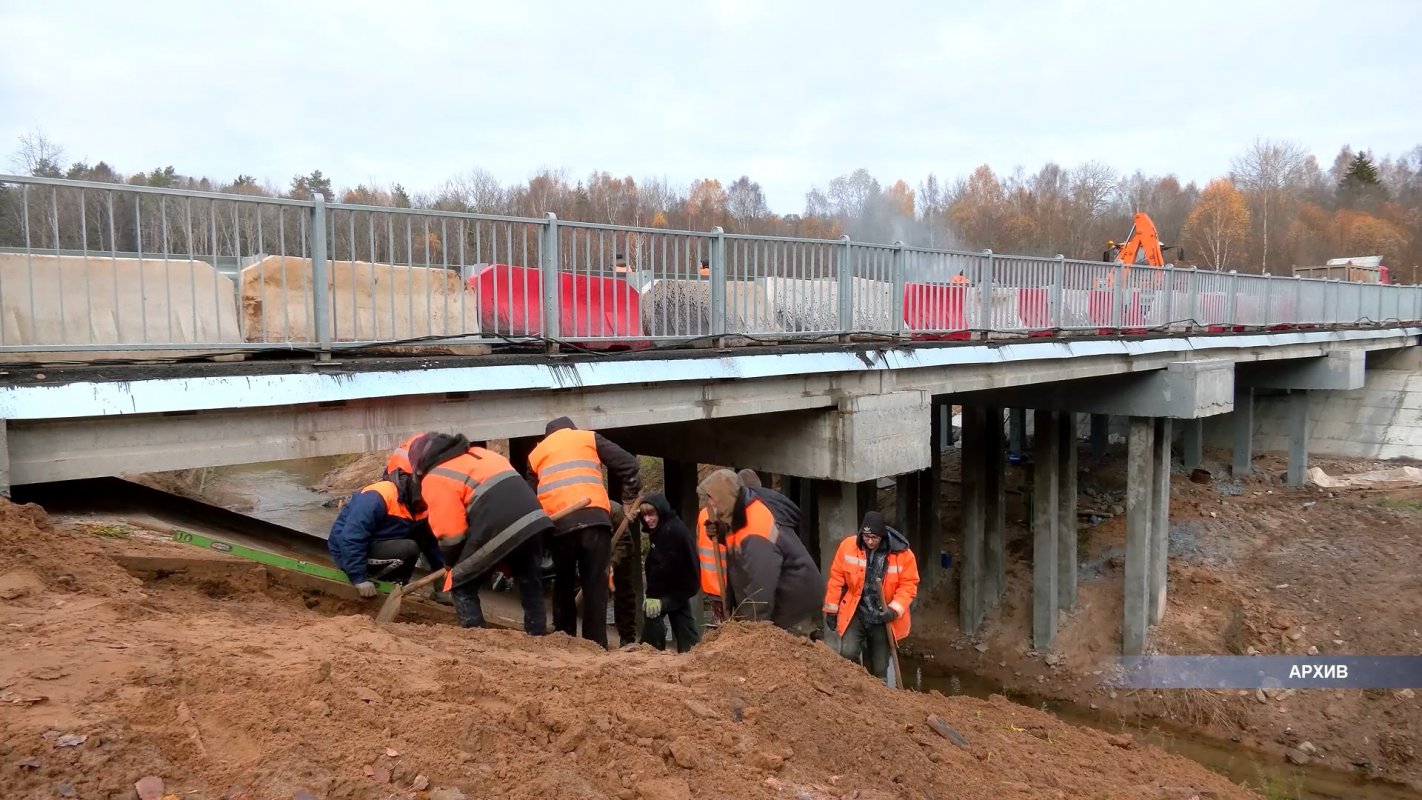 В Мантуровском округе завершилась реконструкция моста через реку Ёрлу