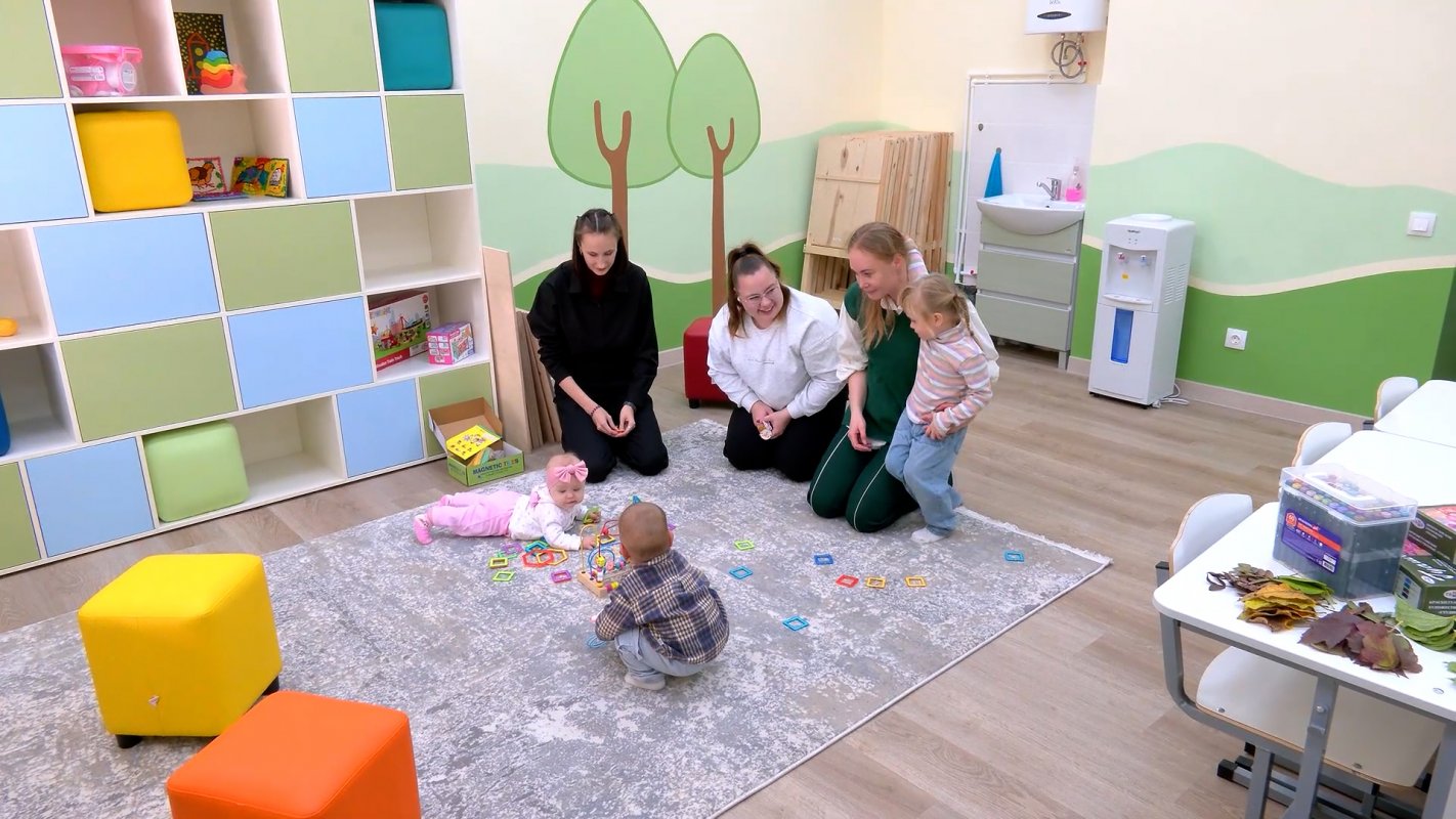 На работе, как дома