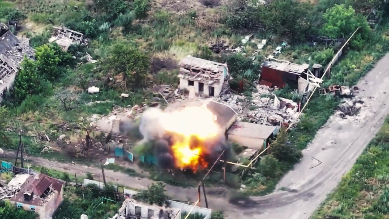 «Остаемся на связи»