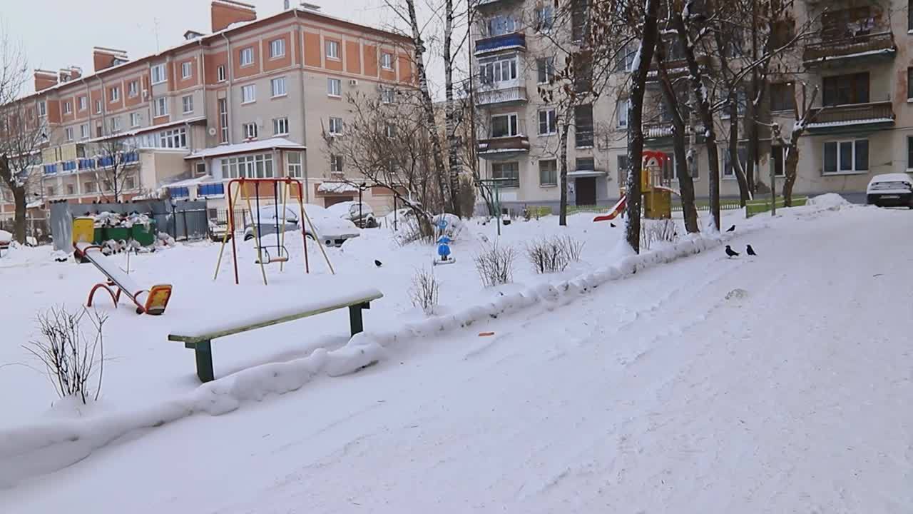 Госжилинспекция вынесла костромским УК 23 предостережения за некачественную уборку снега во дворах