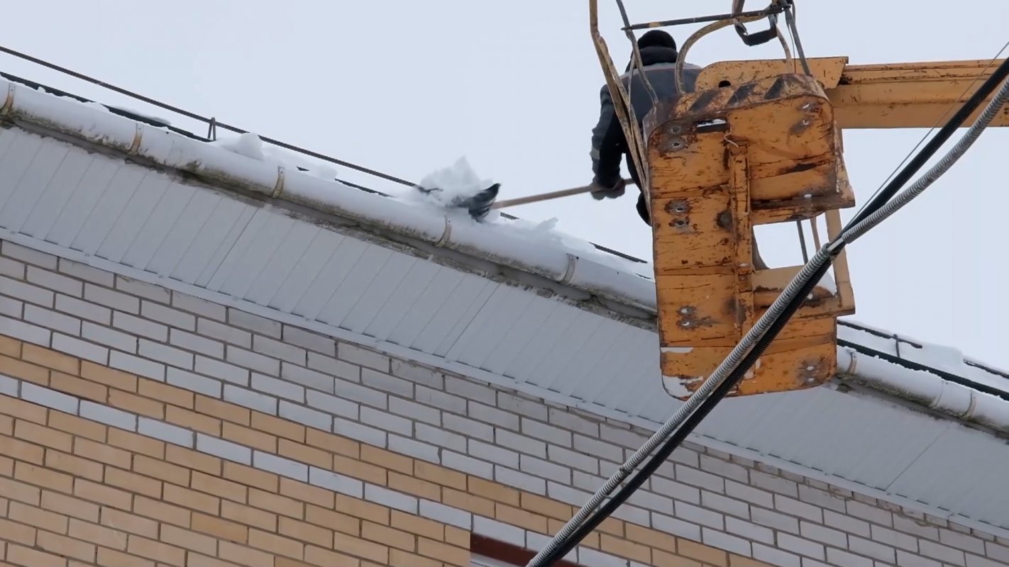 За чистоту крыш