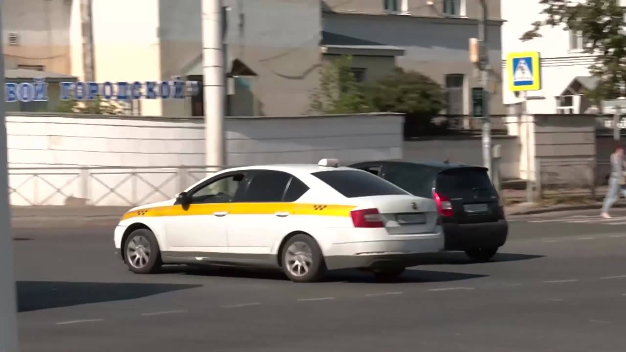 Жители Костромской области могут проверить легальность такси на портале &laquo;Госуслуги&raquo;