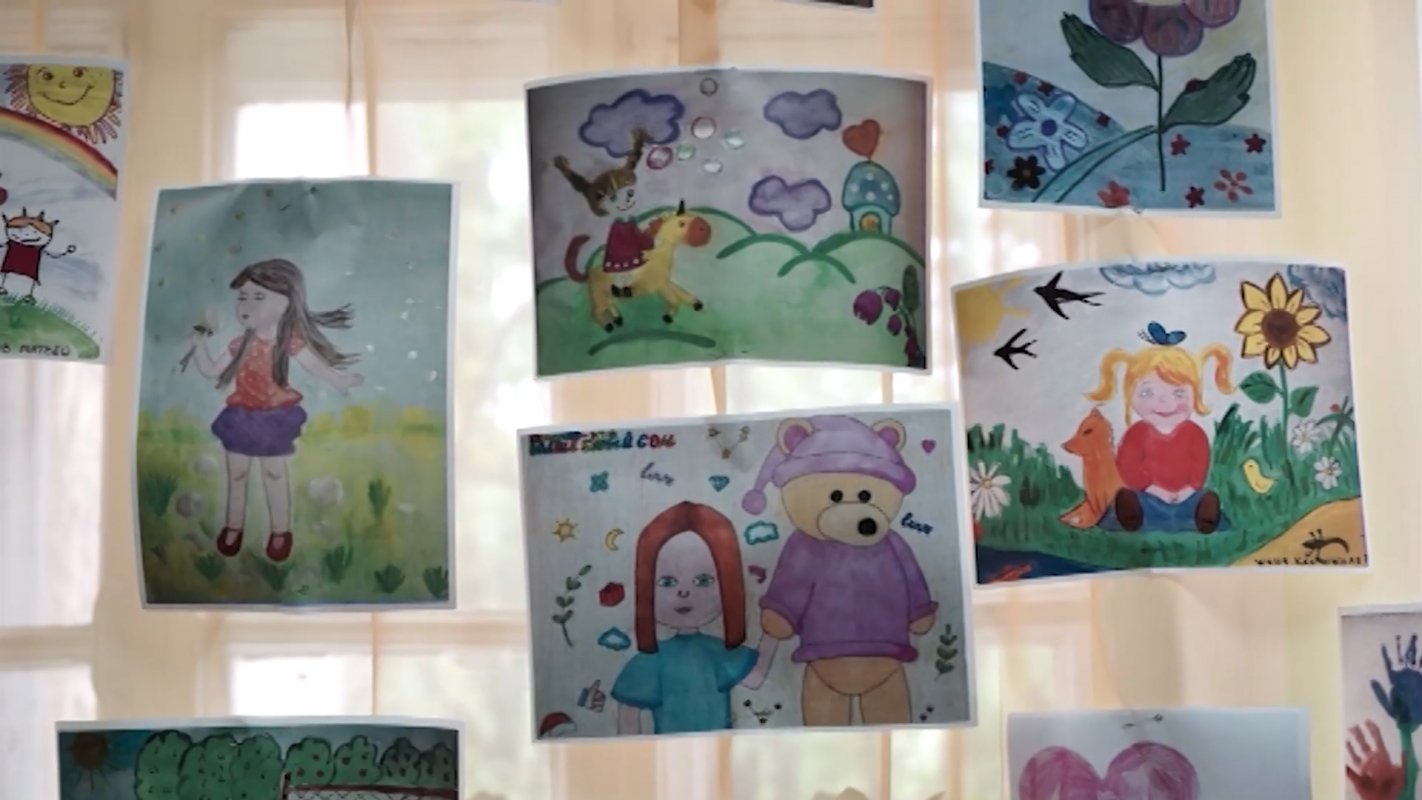 &laquo;Под теплым маминым крылом&raquo;