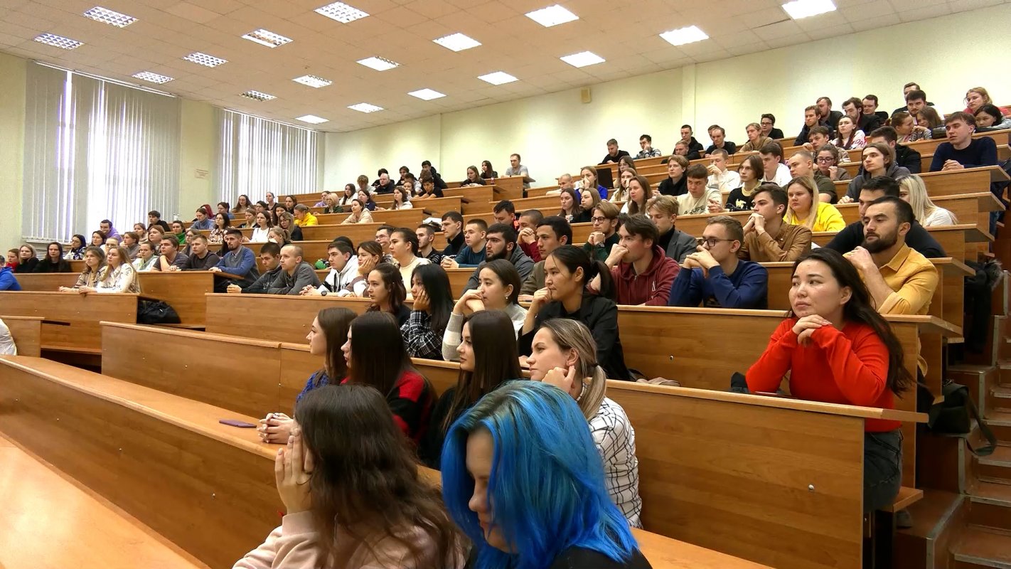 &laquo;Земский учитель&raquo; помогает решать кадровые проблемы