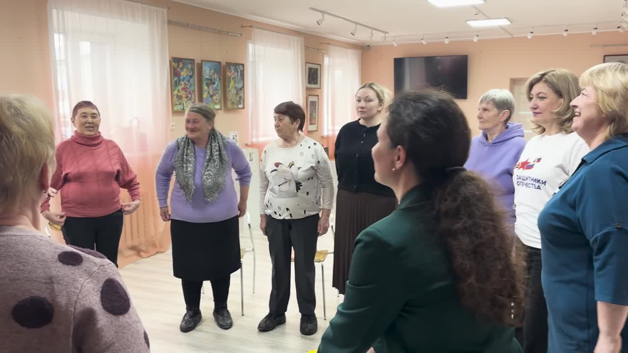 Для поддержки матерей и жен героев