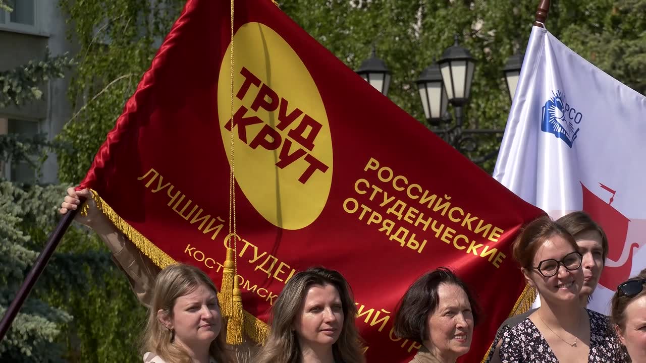 Этим летовм свой вклад в развитие Костромской области внесут не только студенческие, но и школьные стройотряды
