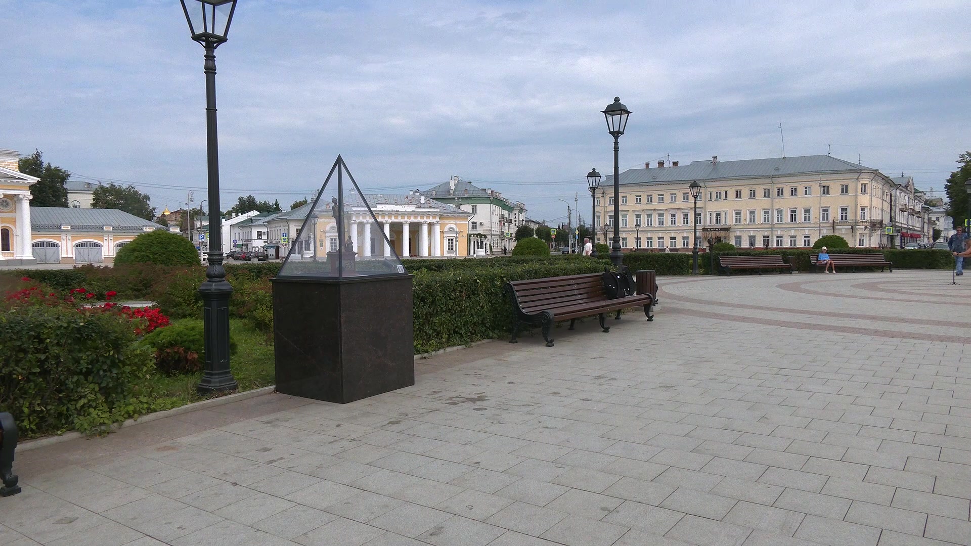 Плюс ещё одна достопримечательность