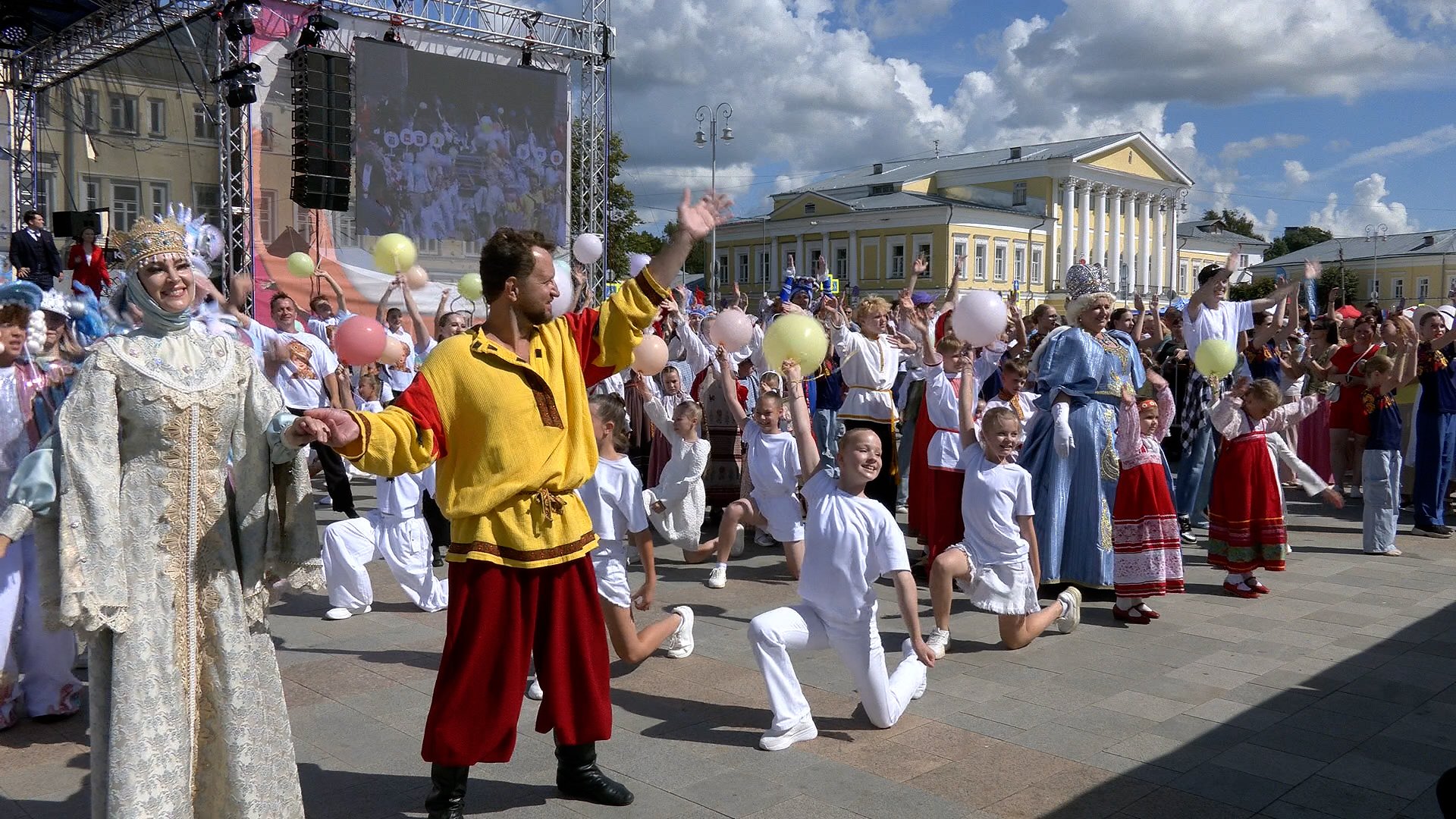 И жители, и гости города замечают позитивные изменения в облике Костромы