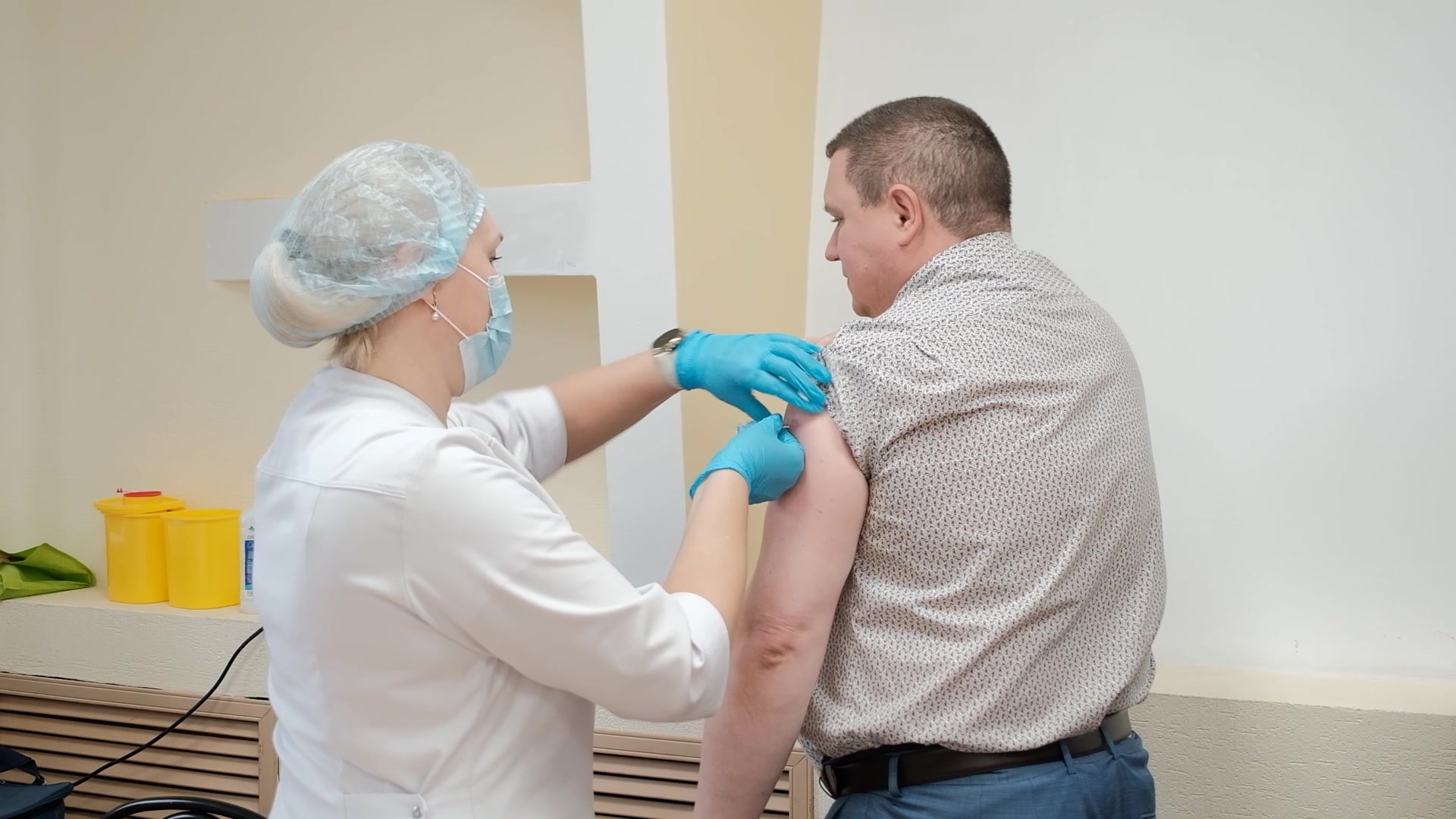В Костромской области началась вакцинация против гриппа