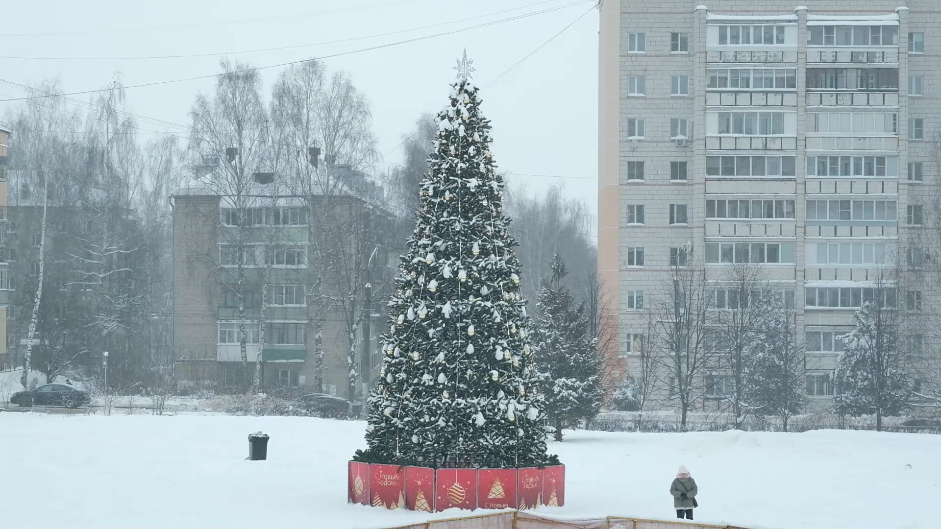Новогодних площадок в городе станет больше