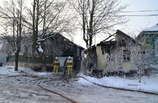 В Нерехте сразу три пожара за ночь