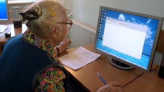 В Костромской области стали открывать кружки для пожилых людей